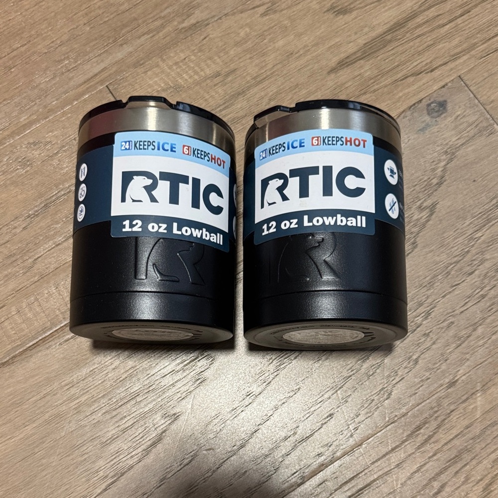 NWT RTIC Black Lowball Tumbler Set - 12 oz